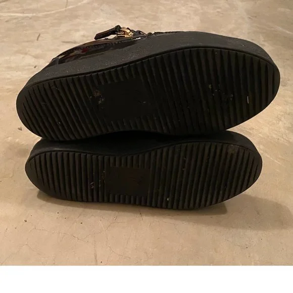 Authentic Giuseppe Zanotti Sneakers with Gold Plate and Fur (Size 35, US5) - Picture 6 of 7